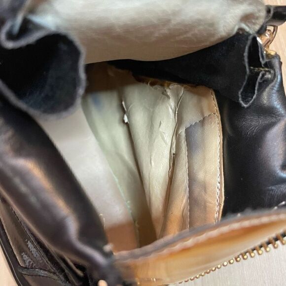 Giuseppe Zanotti Women’s Black/Gold Single Gold Bar High Top Size 37 EU 7 US - Picture 9 of 11